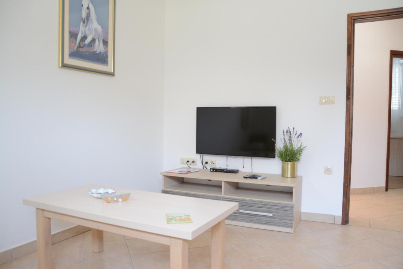 Apartments Marina Razanac Bilik gambar