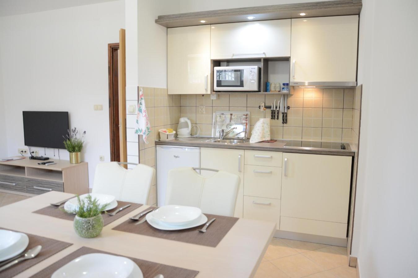 Apartments Marina Razanac Bilik gambar